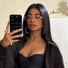 Guest_Bella011