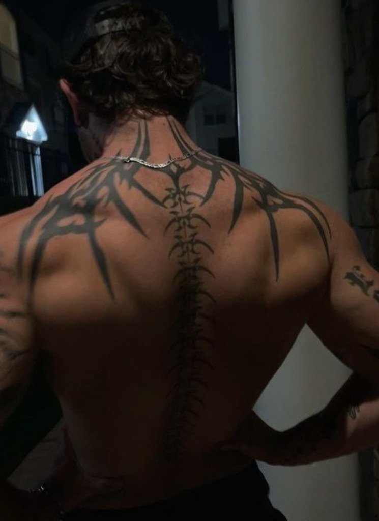 Guest_yourmankratos