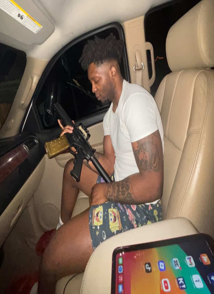 Guest_Vellfrm1600