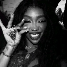 Guest_QUEENbiicth