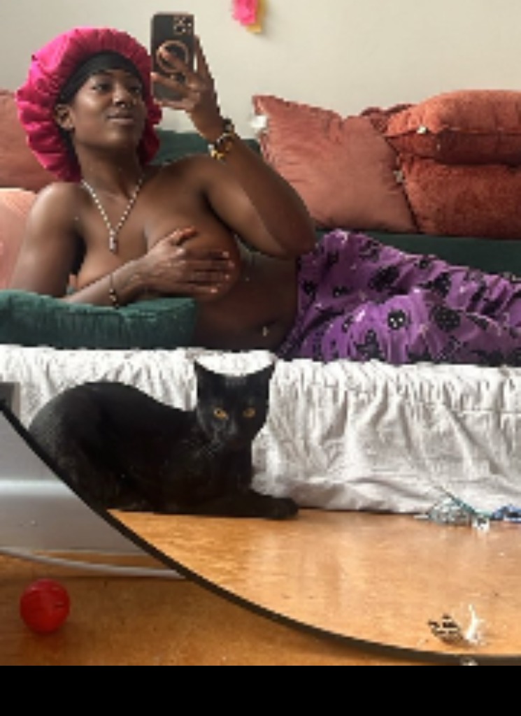 Guest_alisethequeen123