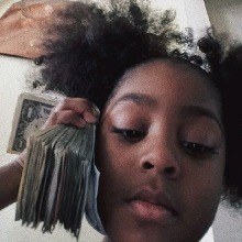 Guest_Claraaa27
